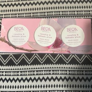 NIB 3 Pk Beoa Rosehip & Kakadu Plum Face Scrub Face Mask Hair Mask Travel Spa